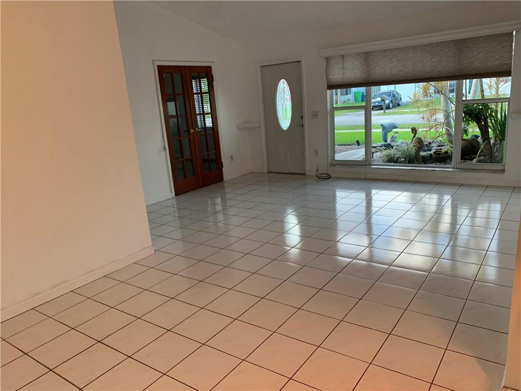 Sunrise Golf Village - Residential