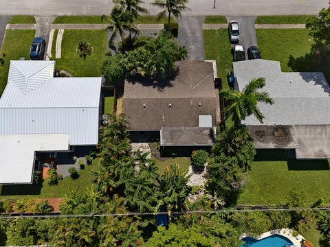 Tiny photo for 1931 NW 38th Street, Oakland Park, FL 33309 (MLS # B26084366)