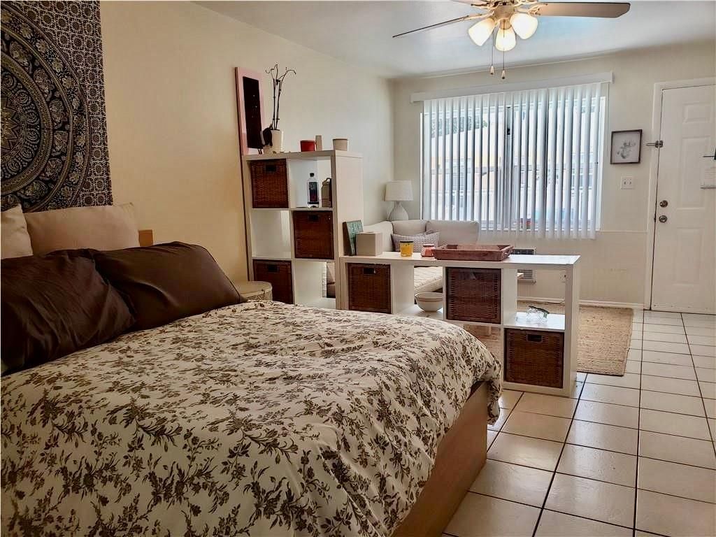 Photo of 1930 NE 4th Street #4, Deerfield Beach, FL 33441 (MLS # F10439343)