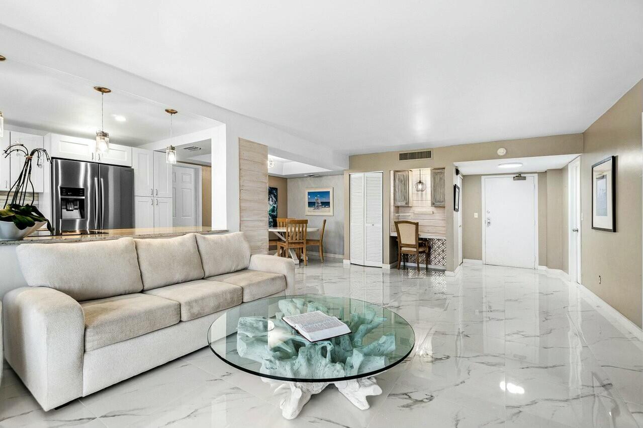 3590 S Ocean Boulevard 809