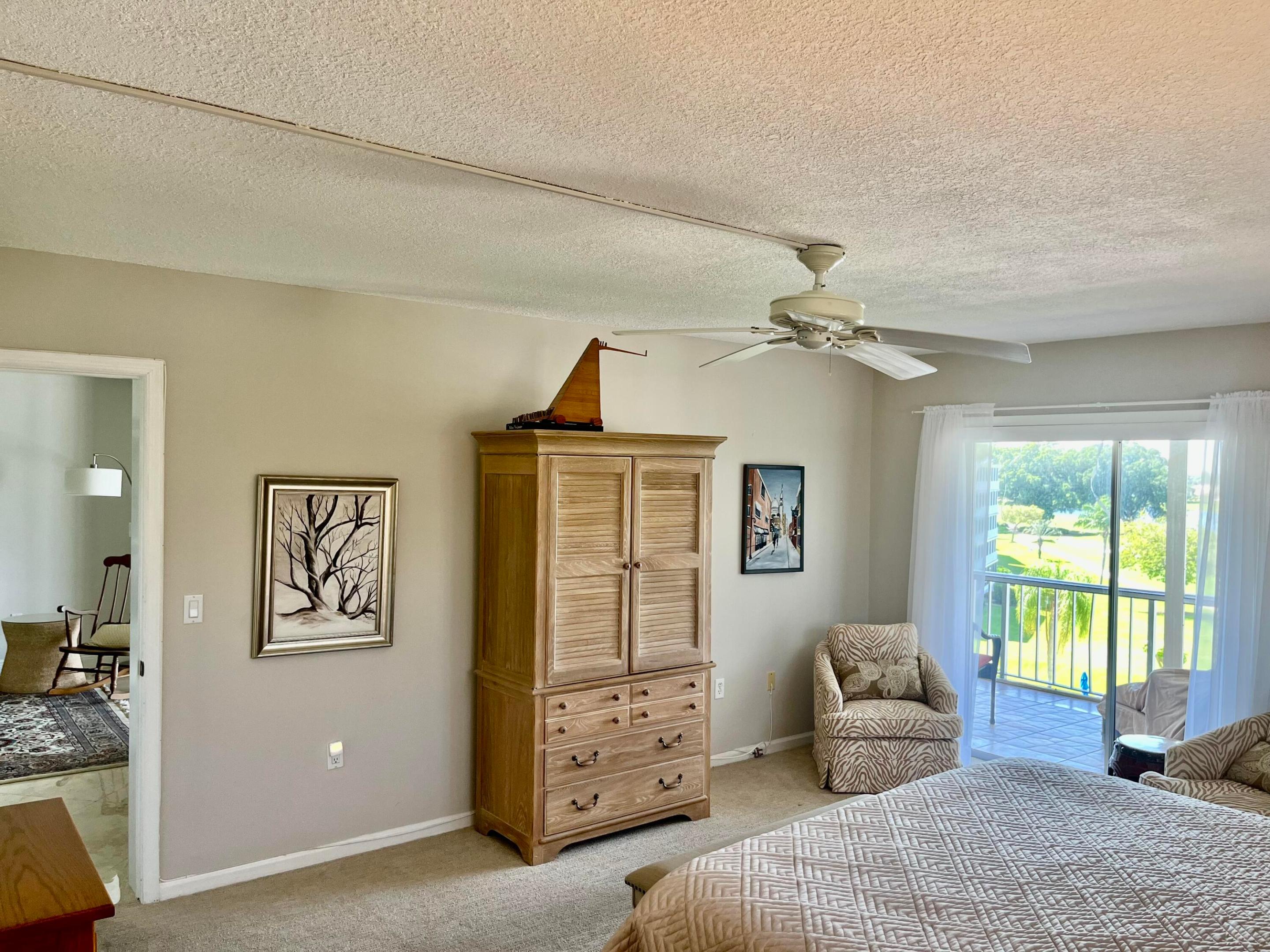 ATLANTIS SHERBROOKE VILLAS CONDO - Residential