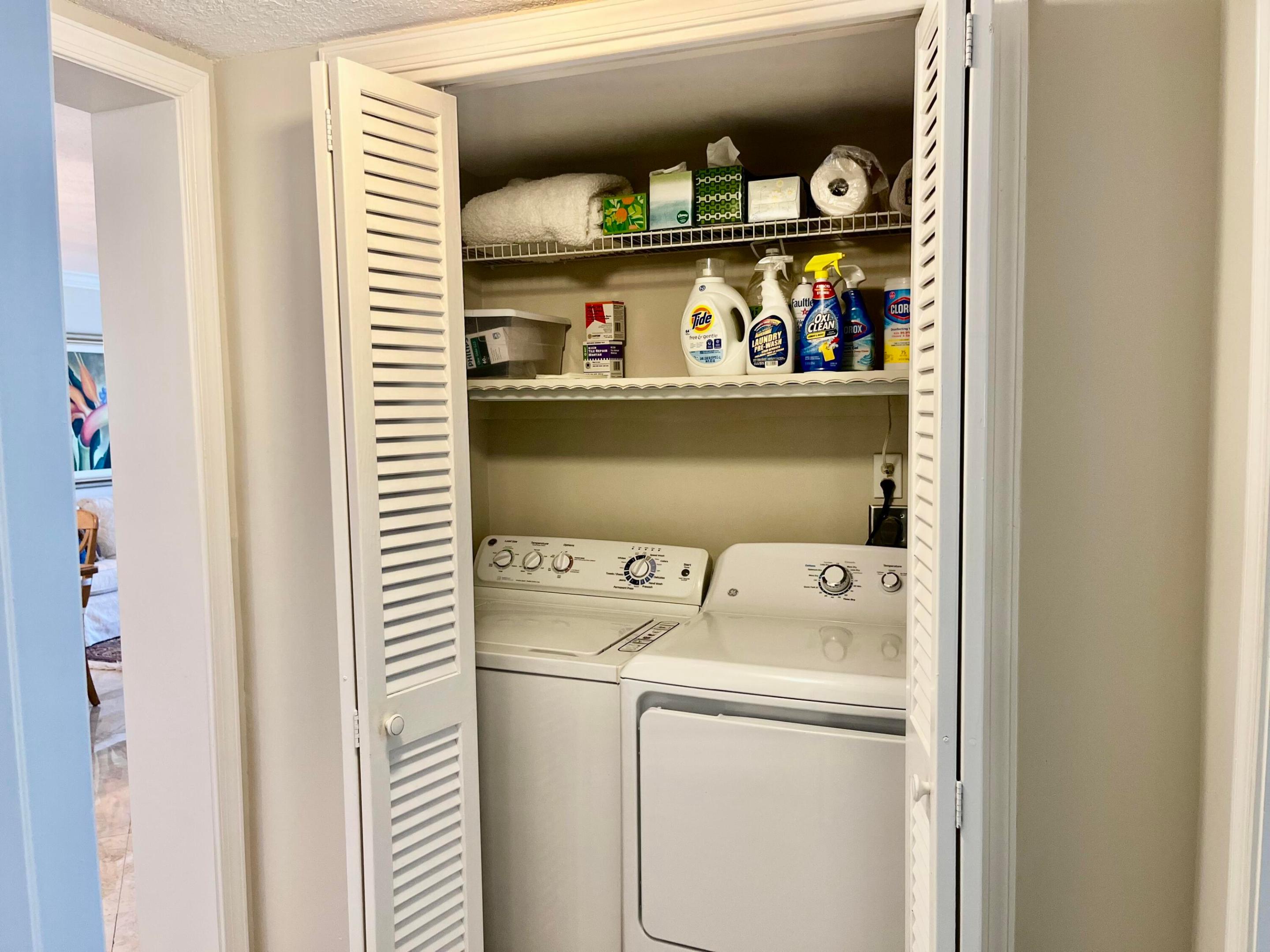 ATLANTIS SHERBROOKE VILLAS CONDO - Residential