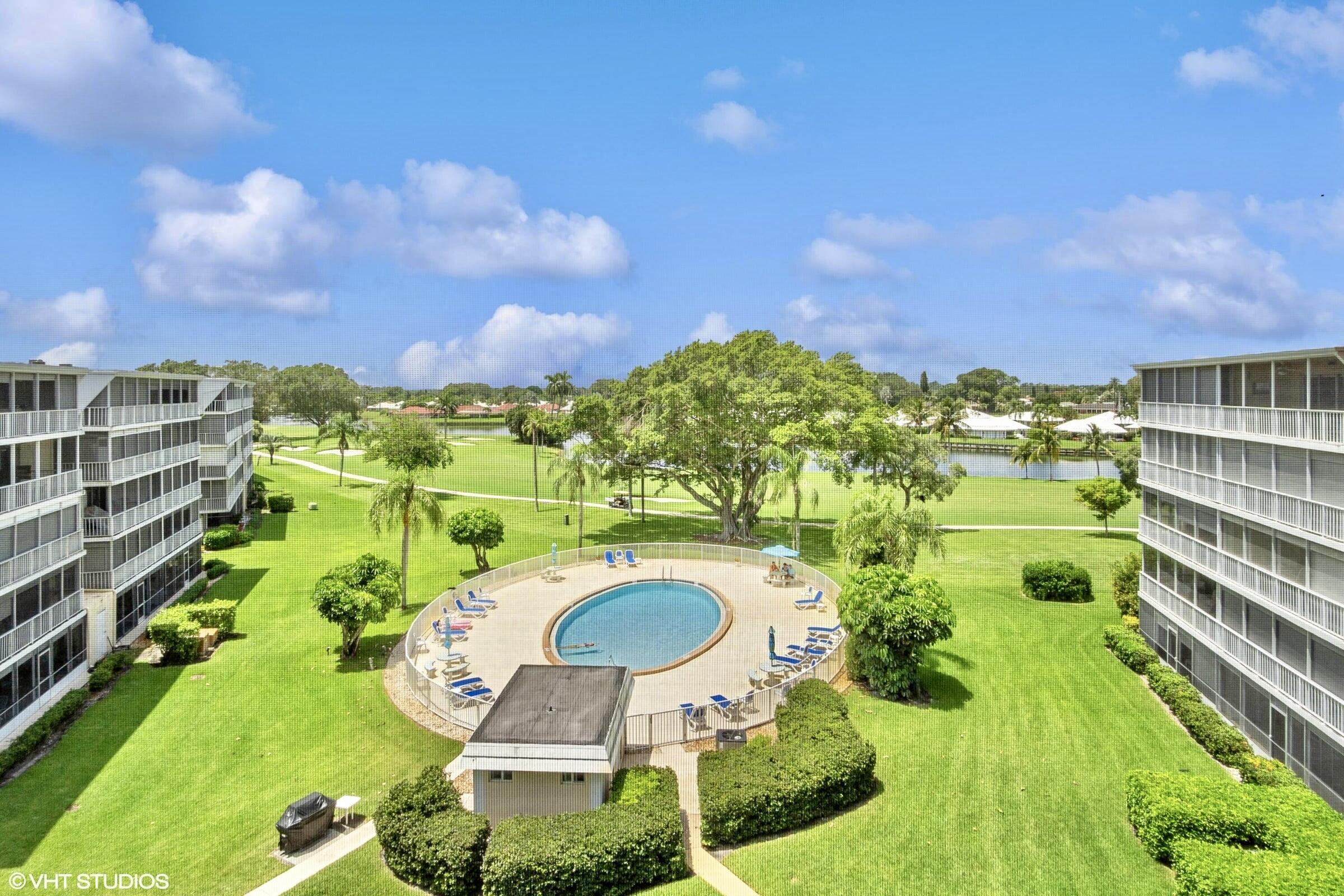 ATLANTIS SHERBROOKE VILLAS CONDO - Residential