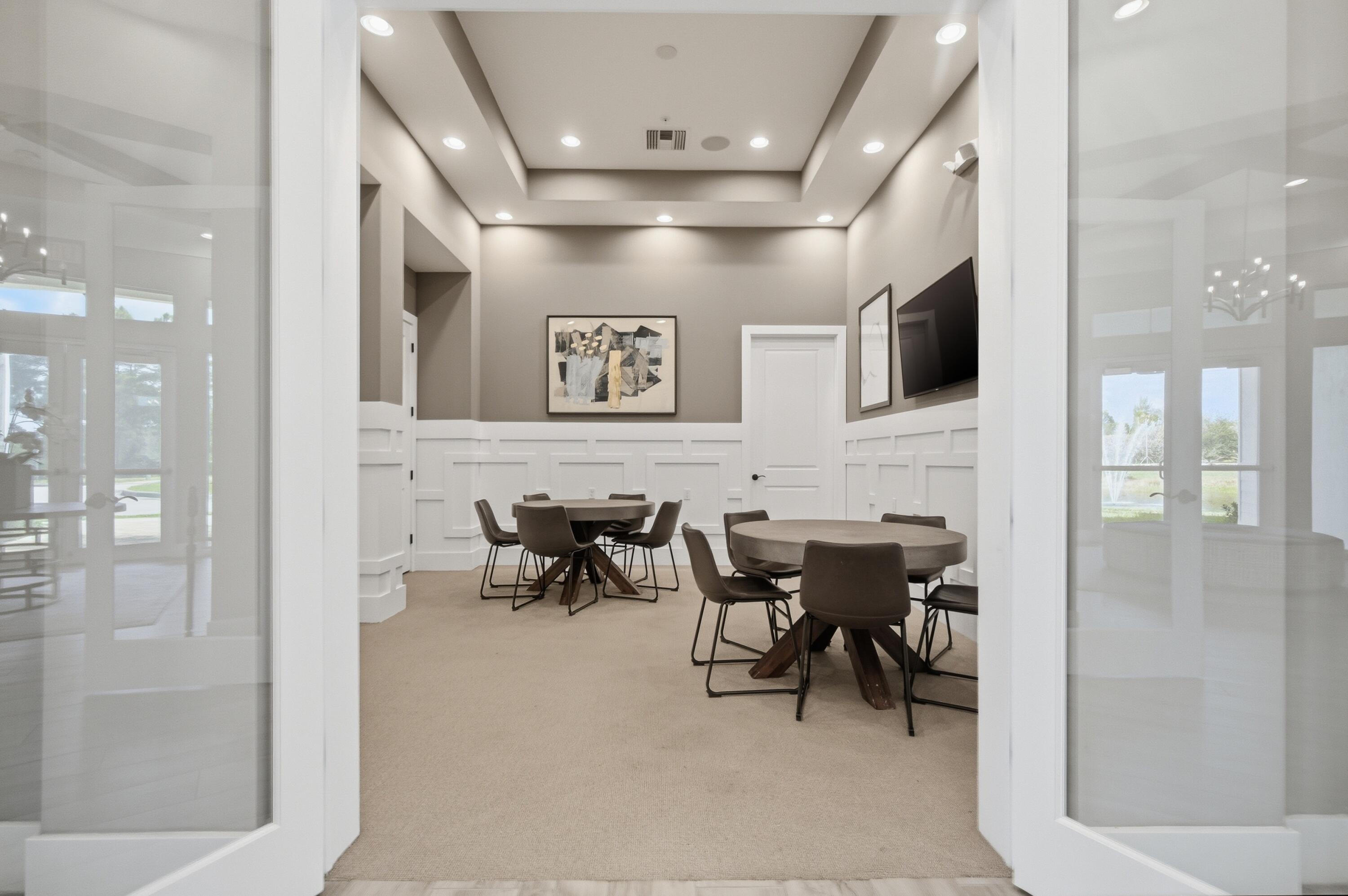 BANYAN BAY - Residential