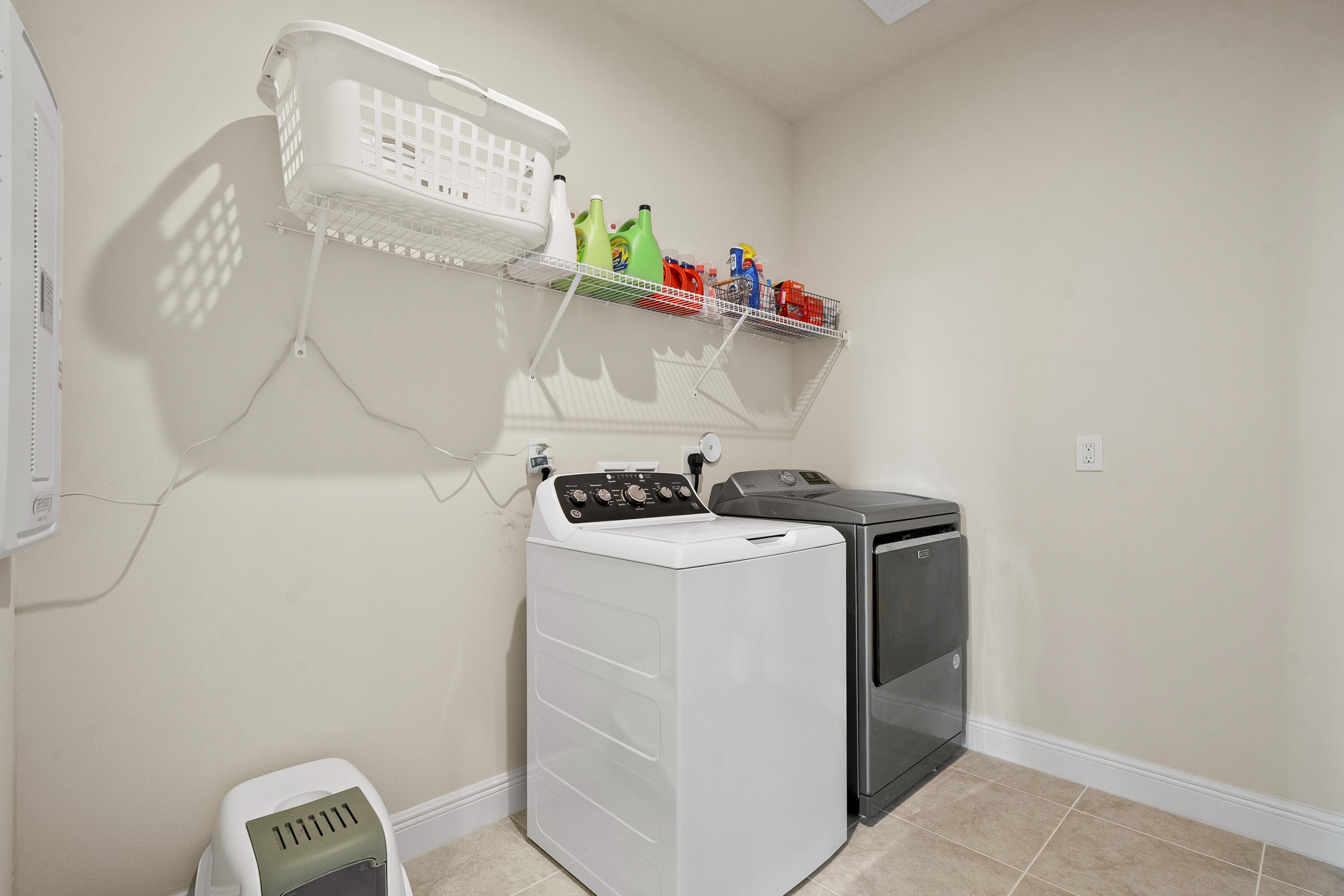 BANYAN BAY - Residential