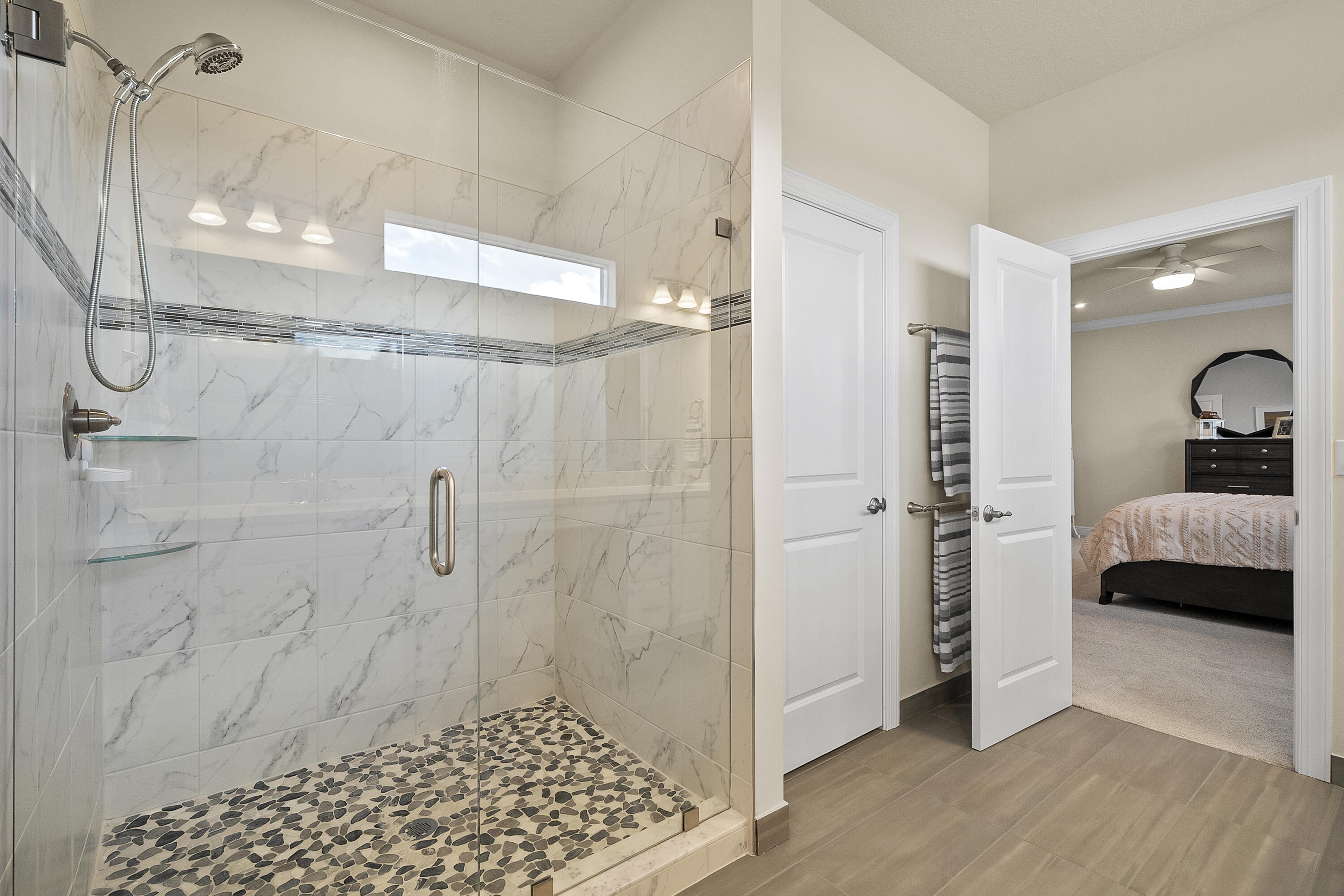 BANYAN BAY - Residential