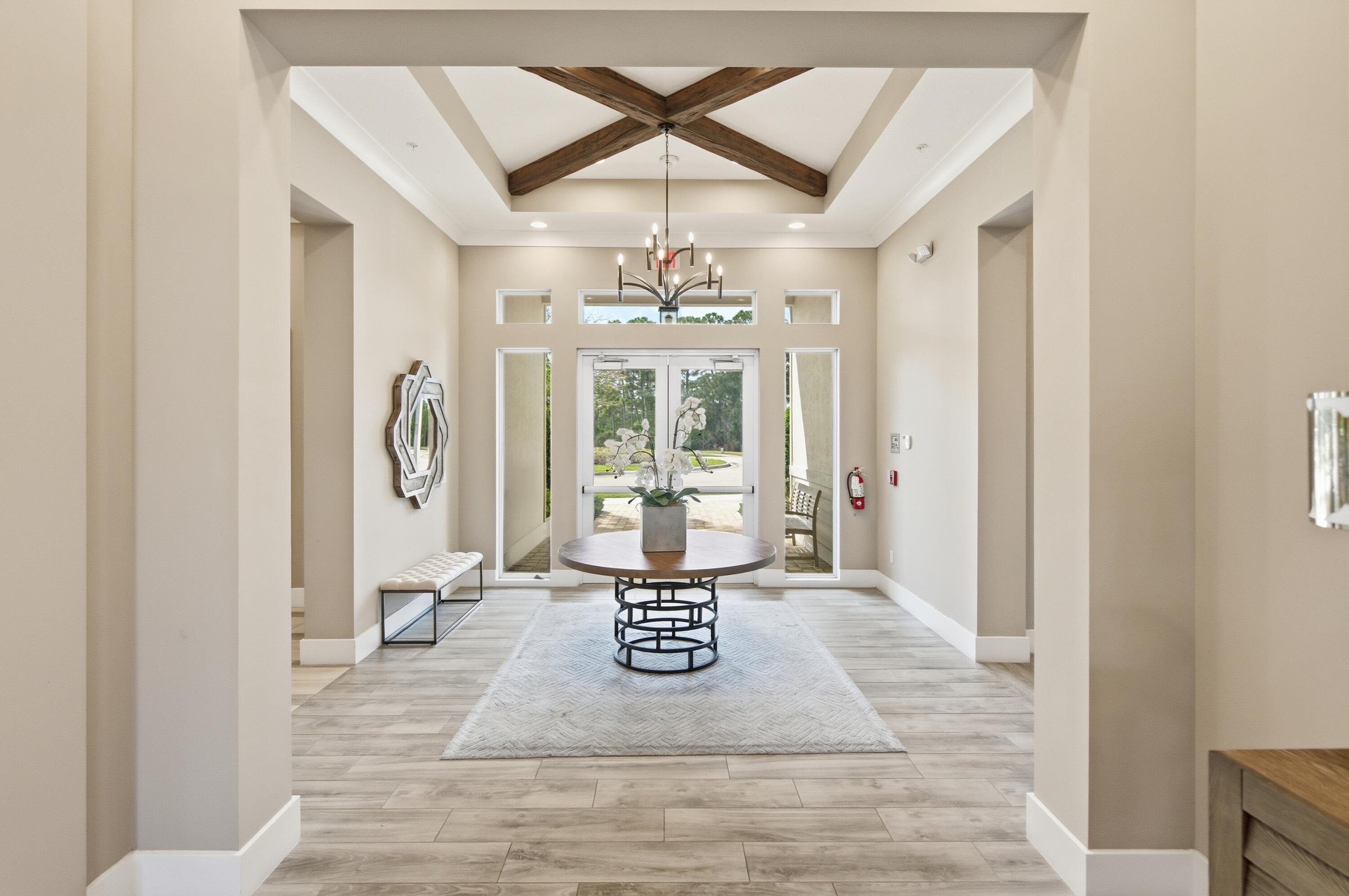 BANYAN BAY - Residential