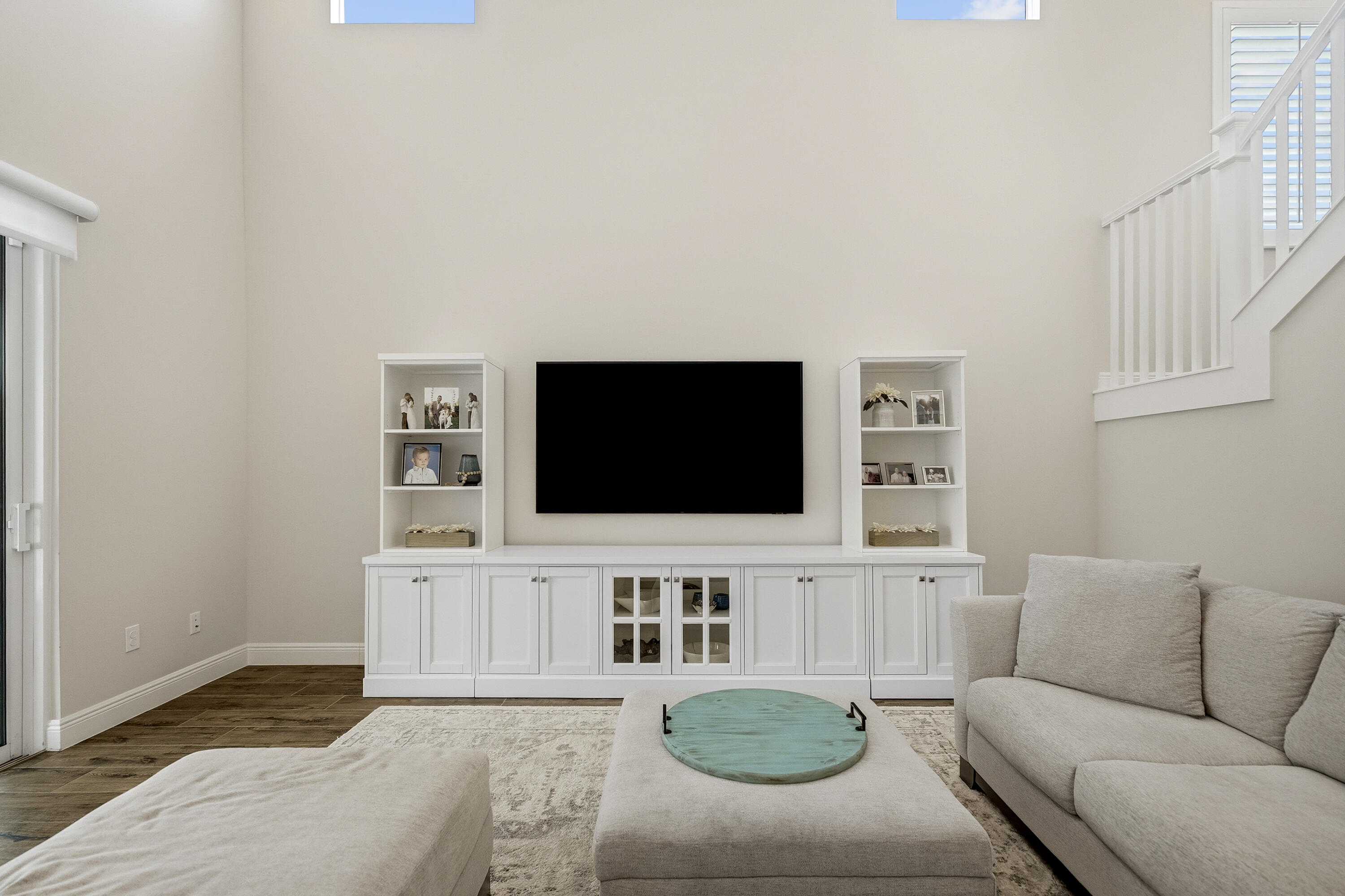 BANYAN BAY - Residential