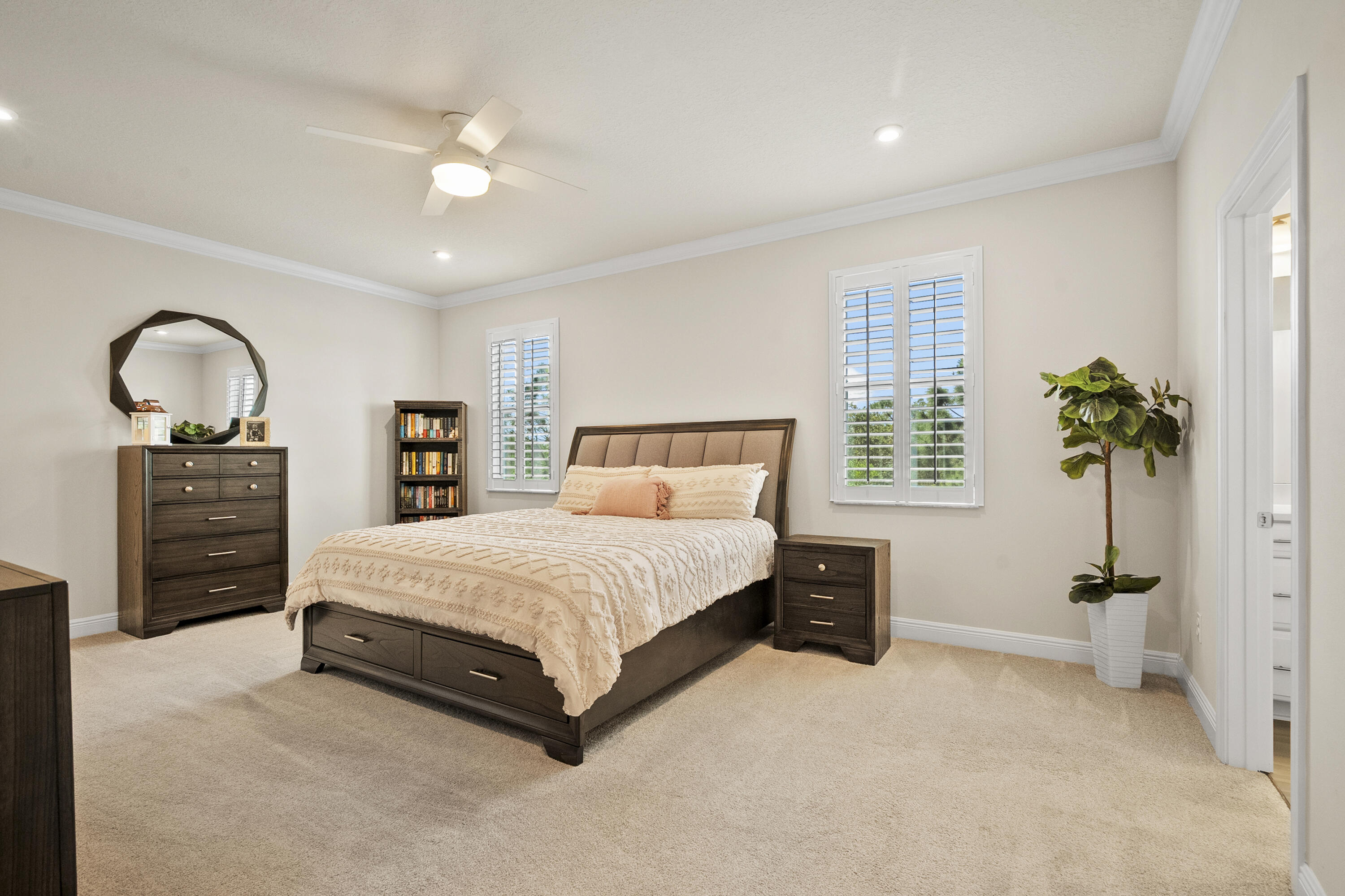 BANYAN BAY - Residential