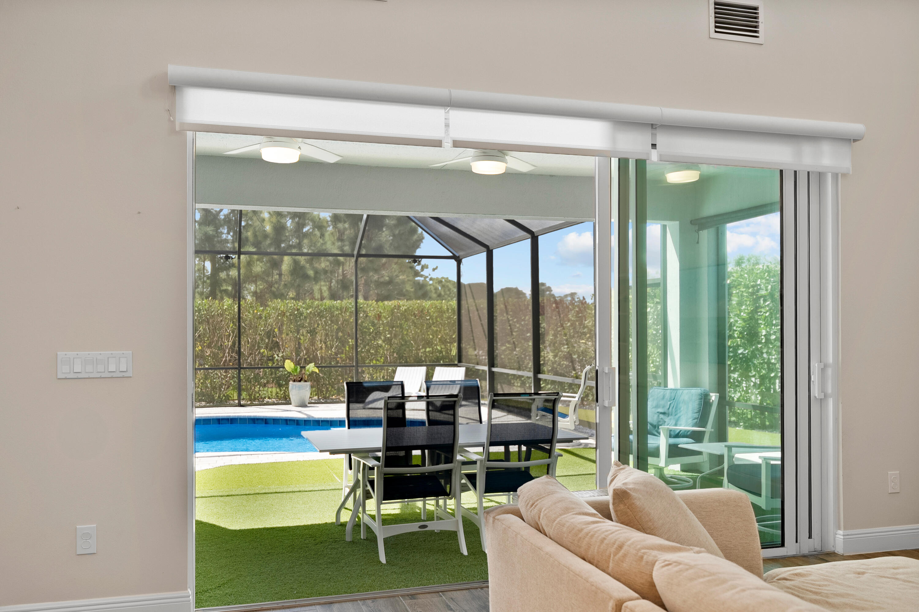 BANYAN BAY - Residential