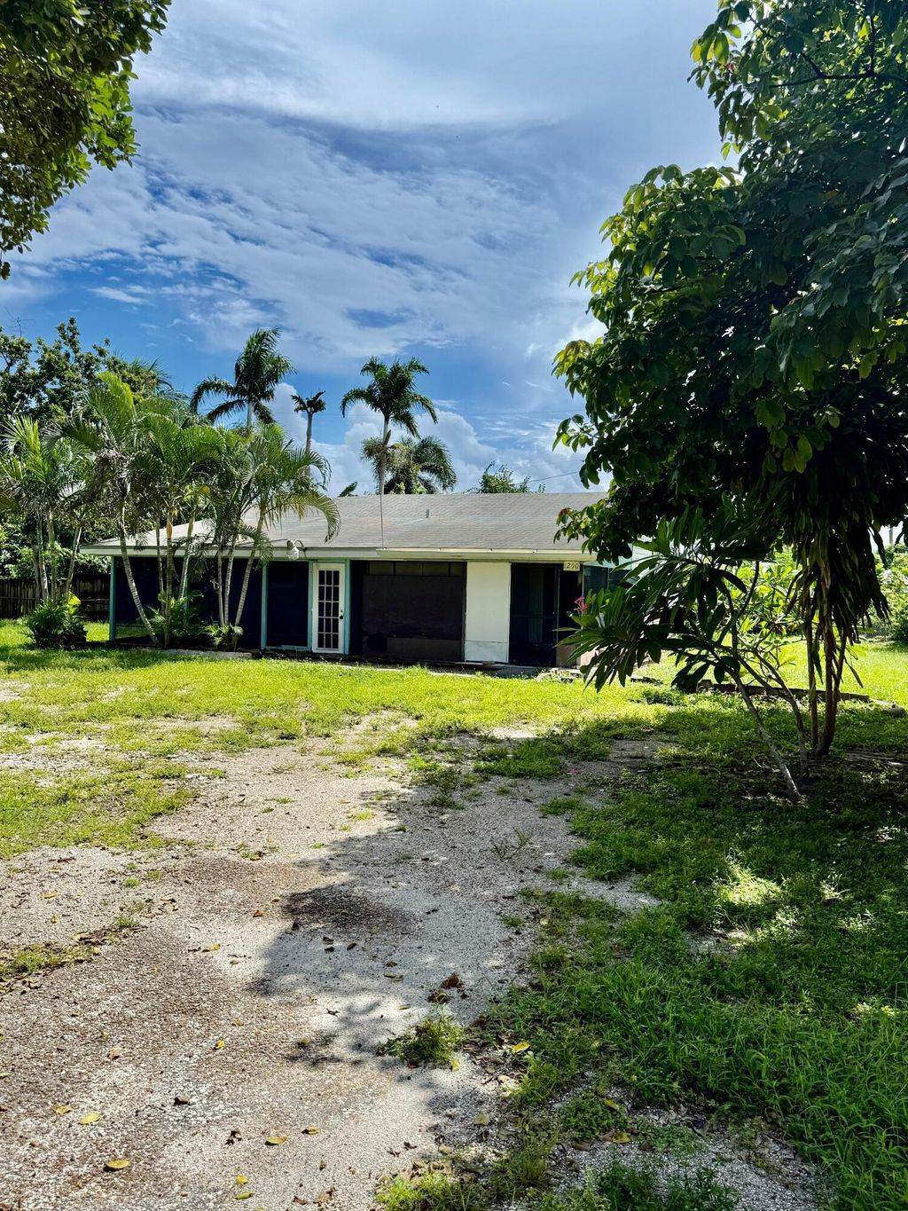 Photo of 1250 Royal Palm Avenue, West Palm Beach, FL 33406 (MLS # R11127111)