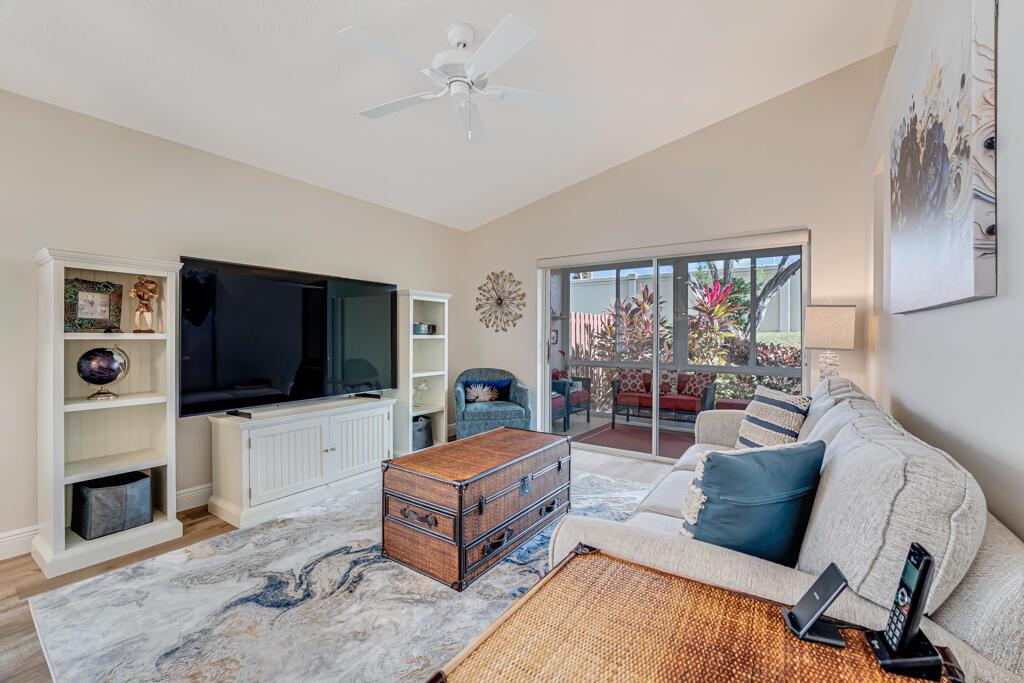 VENETIAN ISLES - Residential