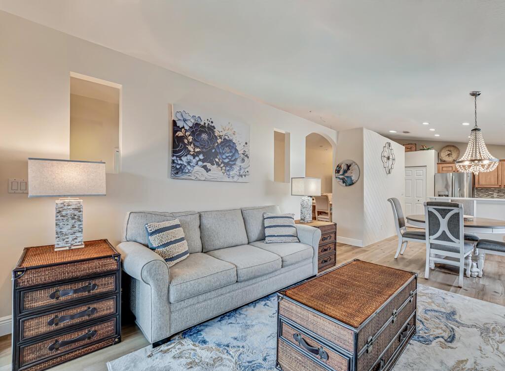 VENETIAN ISLES - Residential