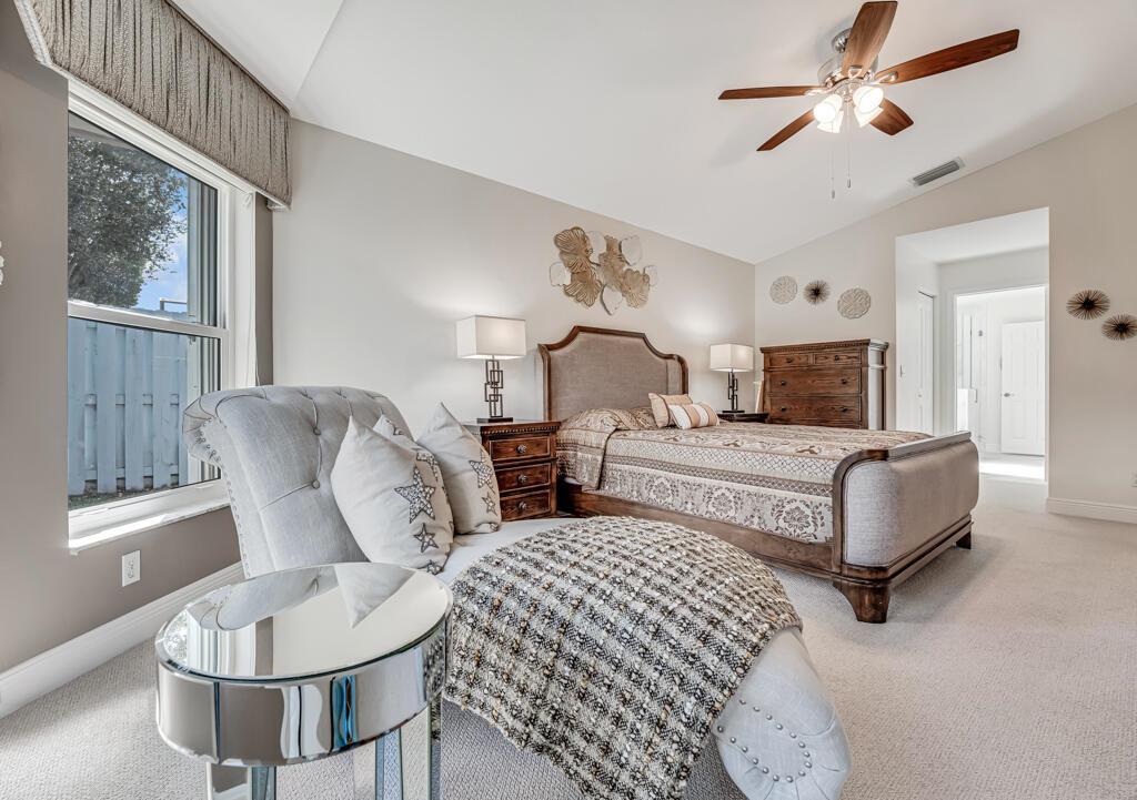 VENETIAN ISLES - Residential