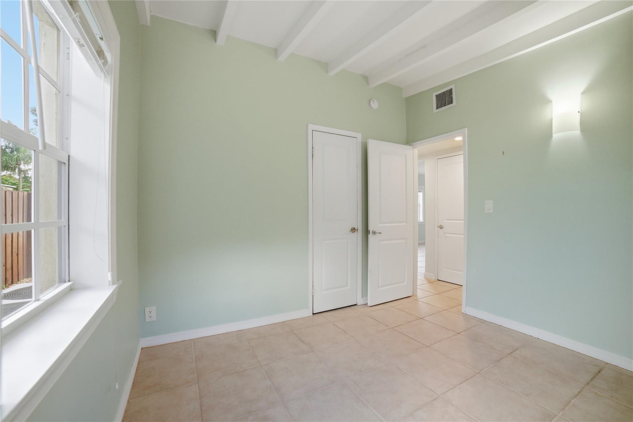 Shady Banks - Residential