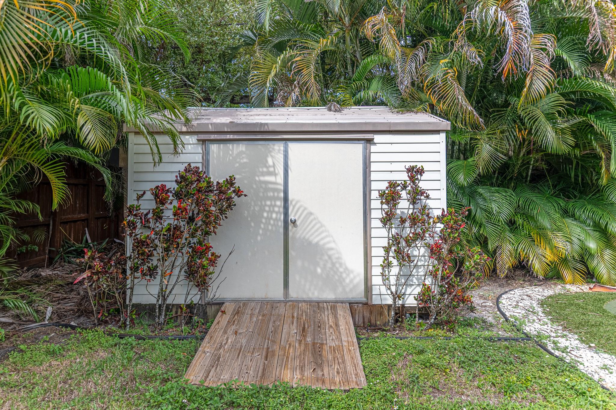 Shady Banks - Residential