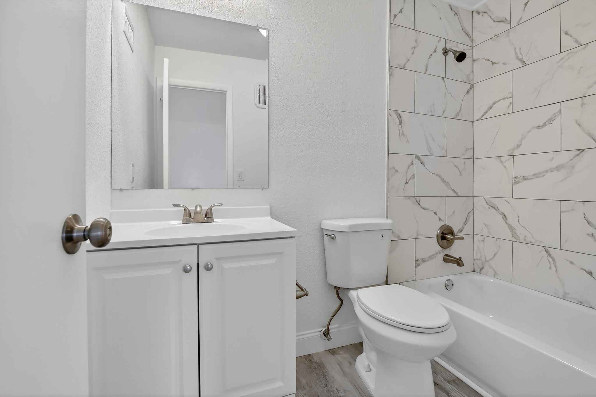 SUNRISE GOLF VILLAGE SEC - Residential