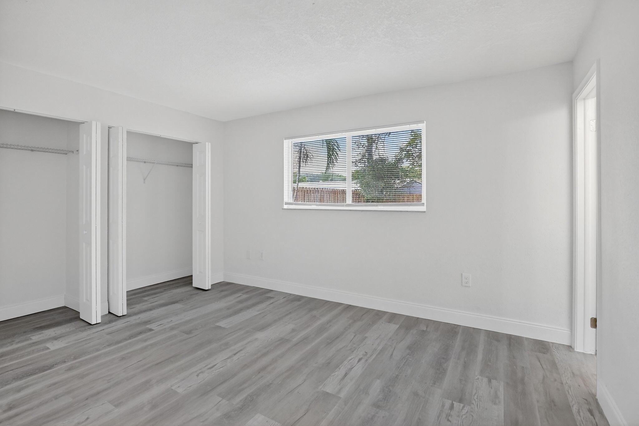 SUNRISE GOLF VILLAGE SEC - Residential