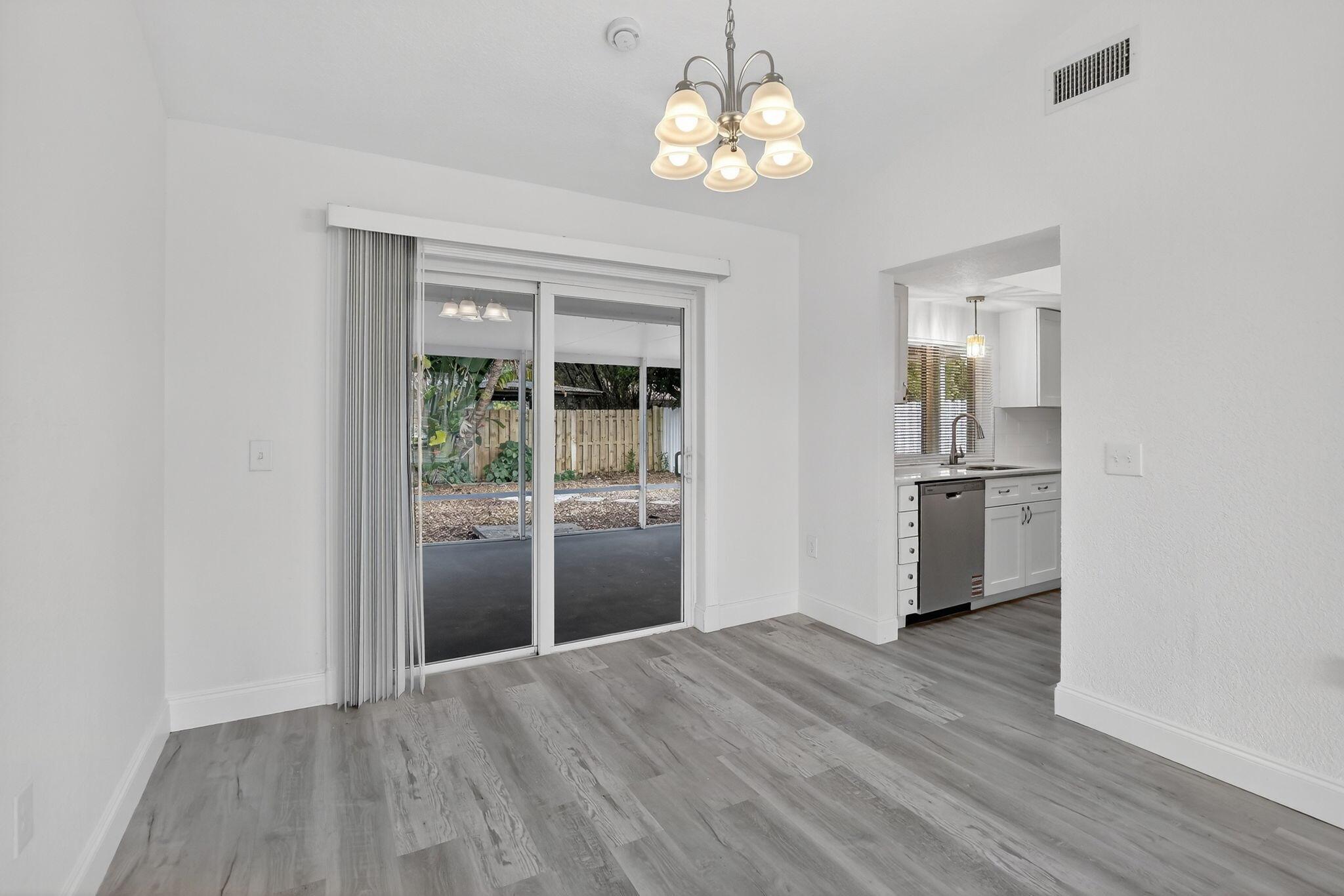 SUNRISE GOLF VILLAGE SEC - Residential