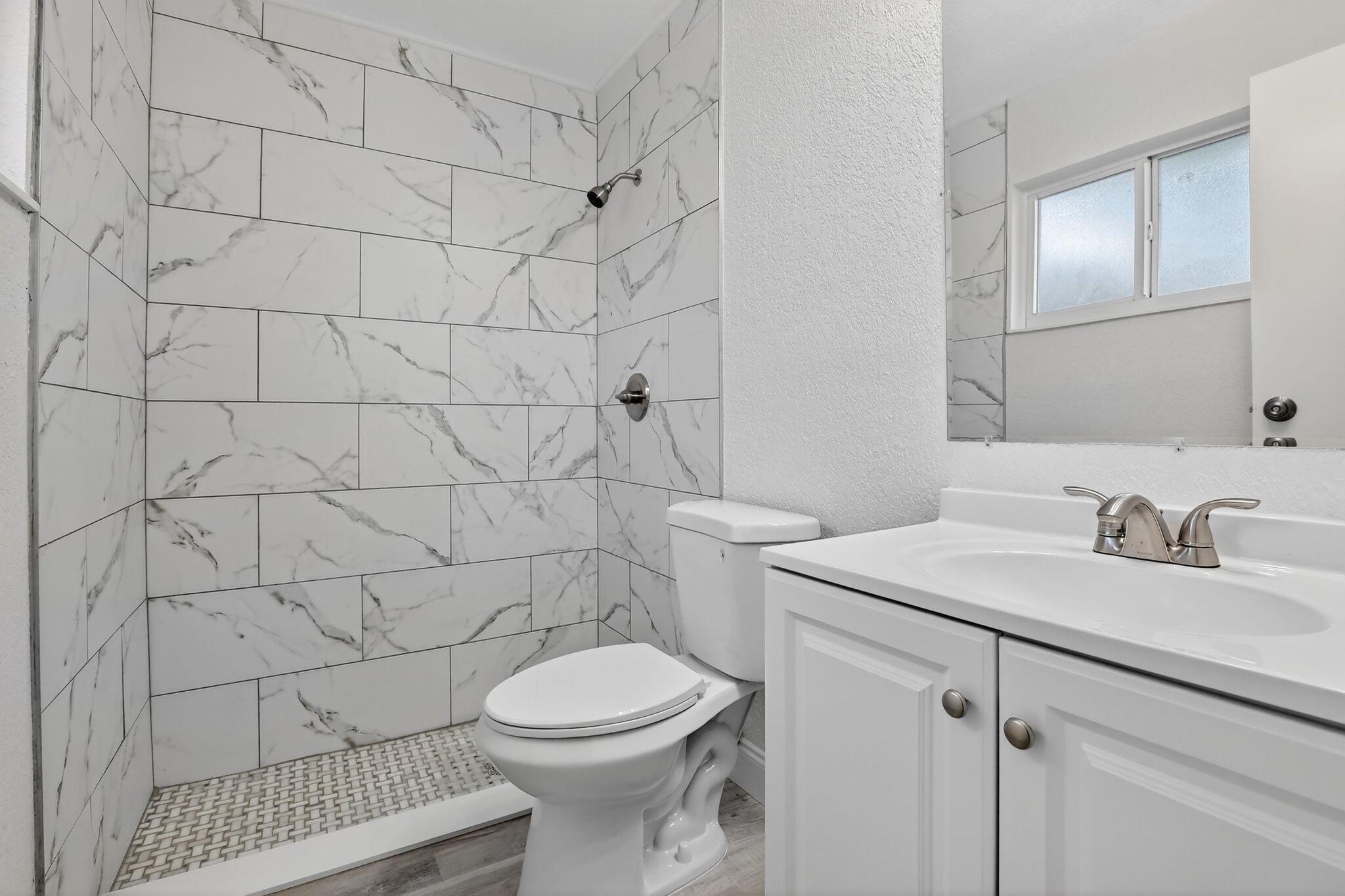 SUNRISE GOLF VILLAGE SEC - Residential