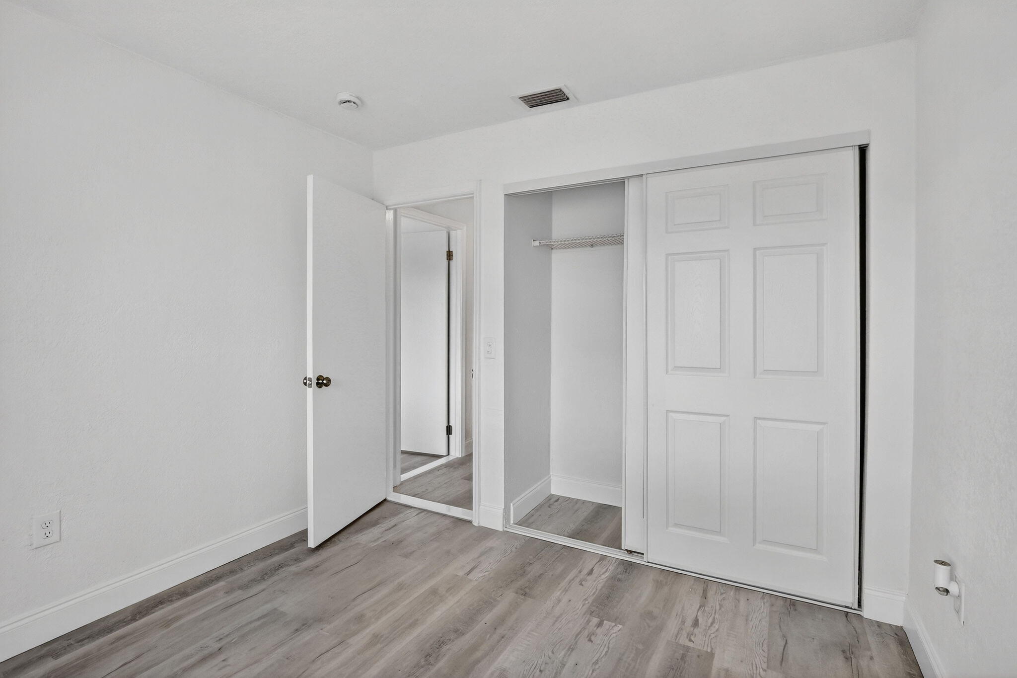 SUNRISE GOLF VILLAGE SEC 24 - Residential