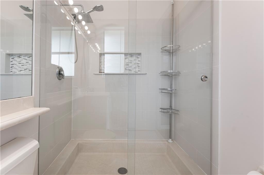 RENAISSANCE COMMONS - Residential