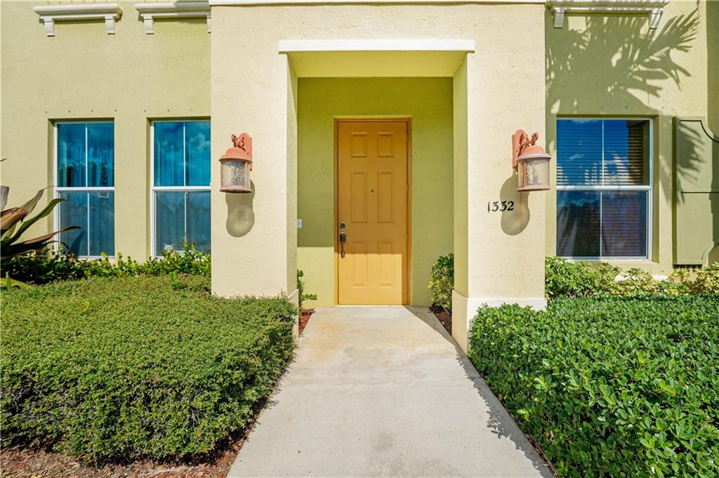 RENAISSANCE COMMONS - Residential