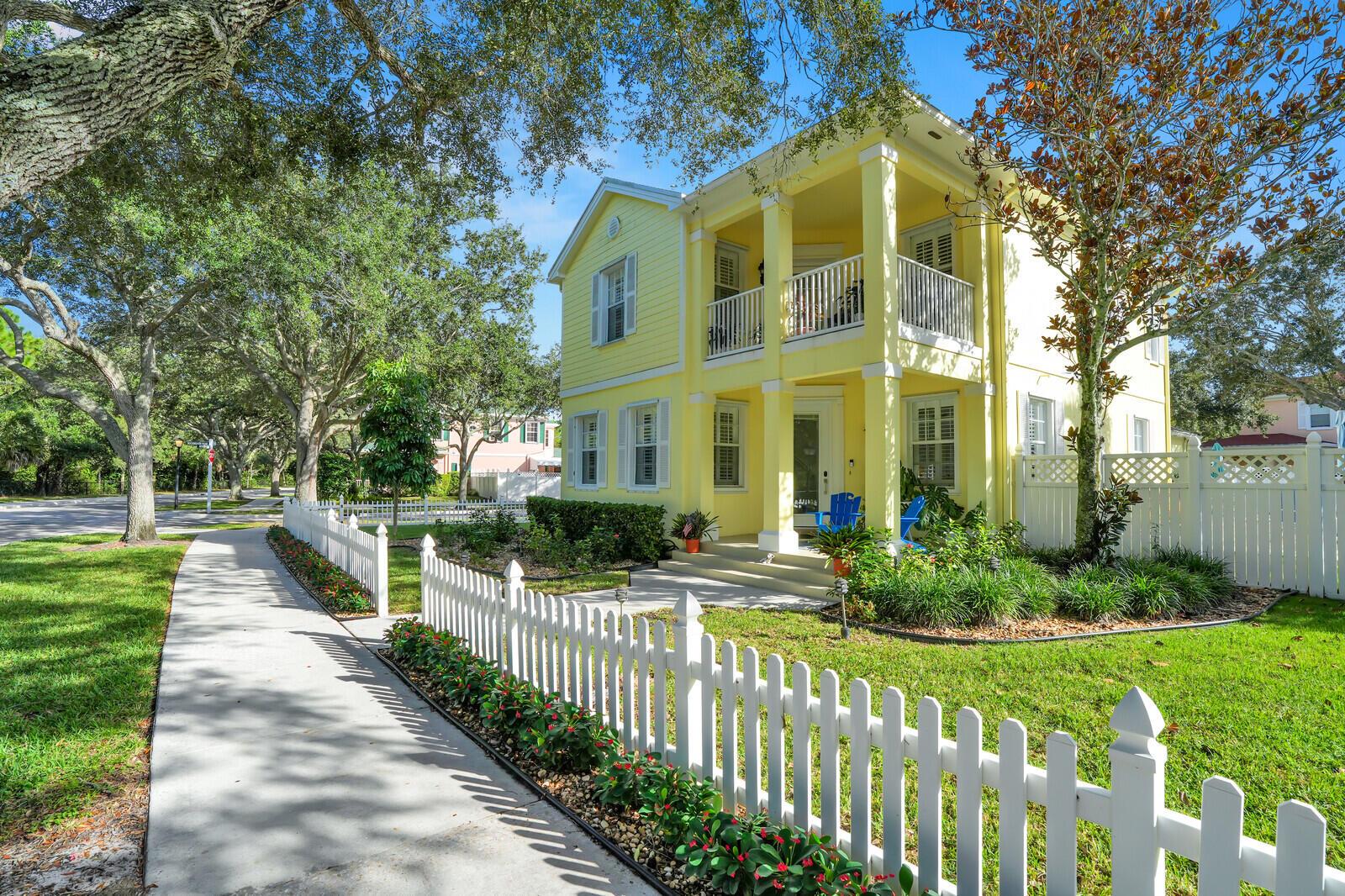 CAMBRIDGE AT ABACOA - Residential