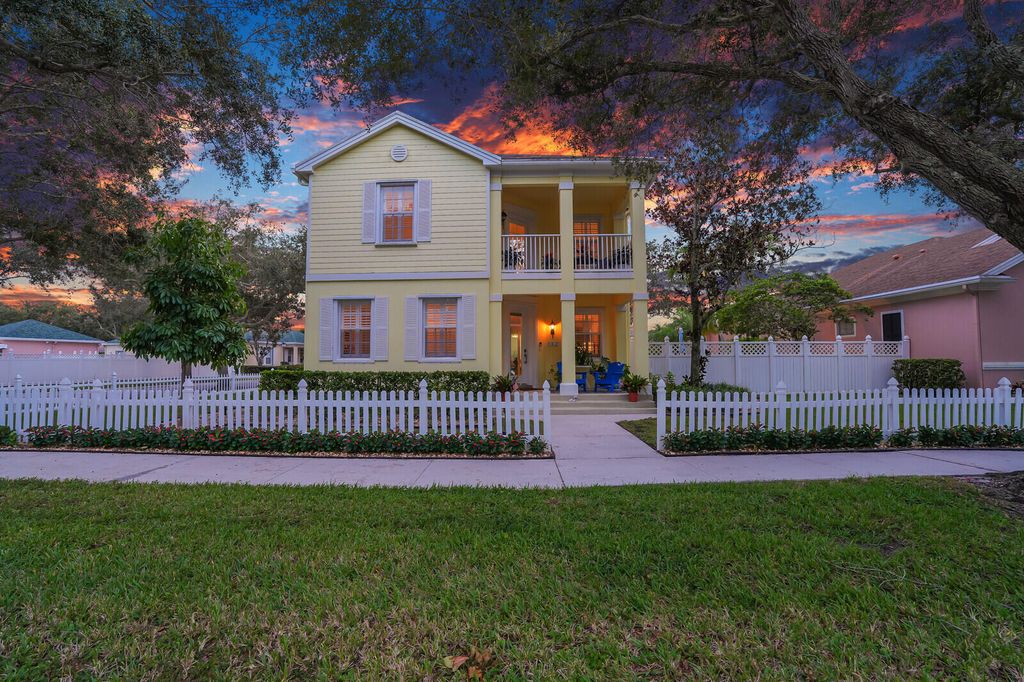 Photo of 132 Newcastle Drive, Jupiter, FL 33458 (MLS # R11140019)