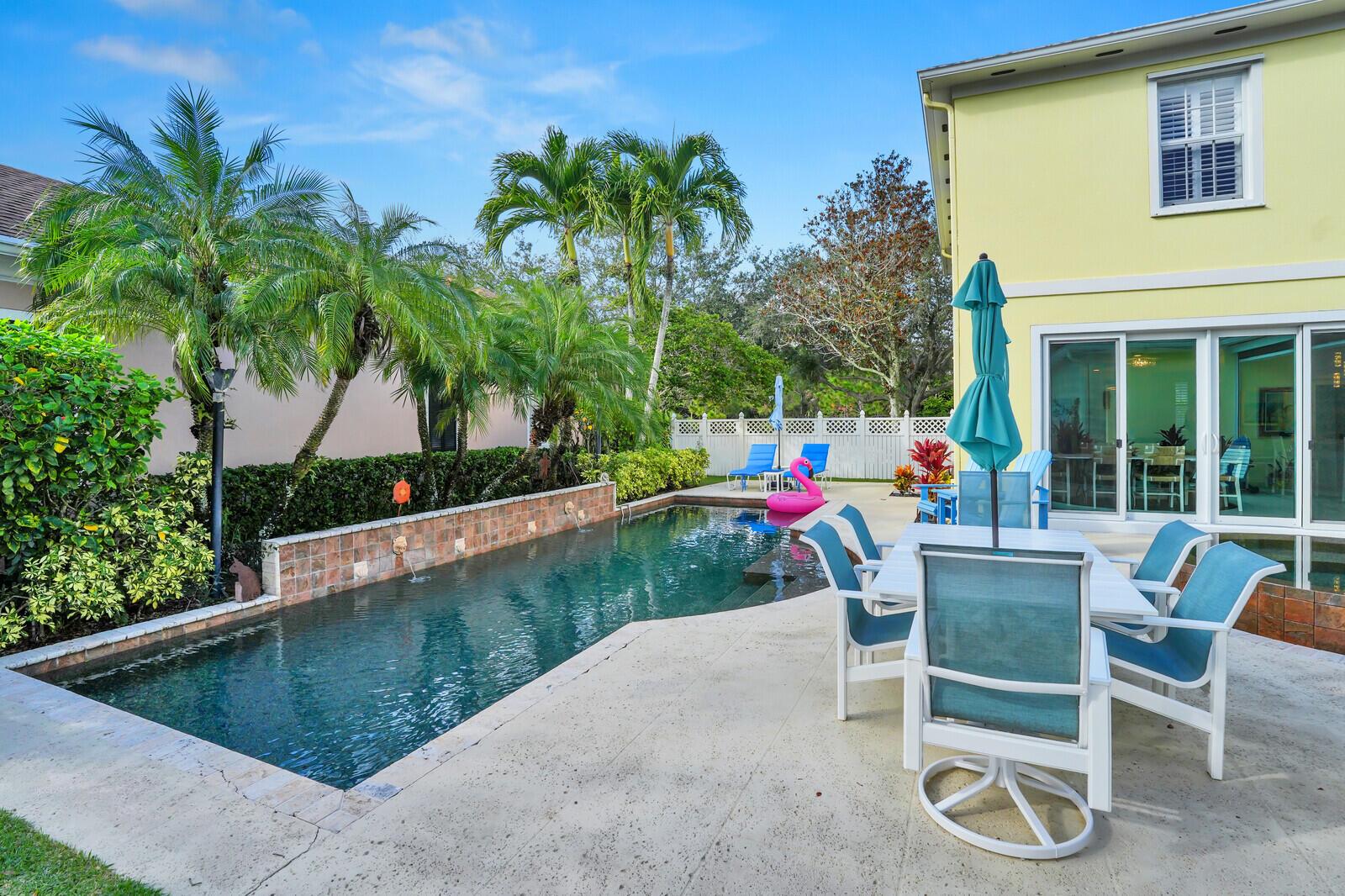 CAMBRIDGE AT ABACOA - Residential