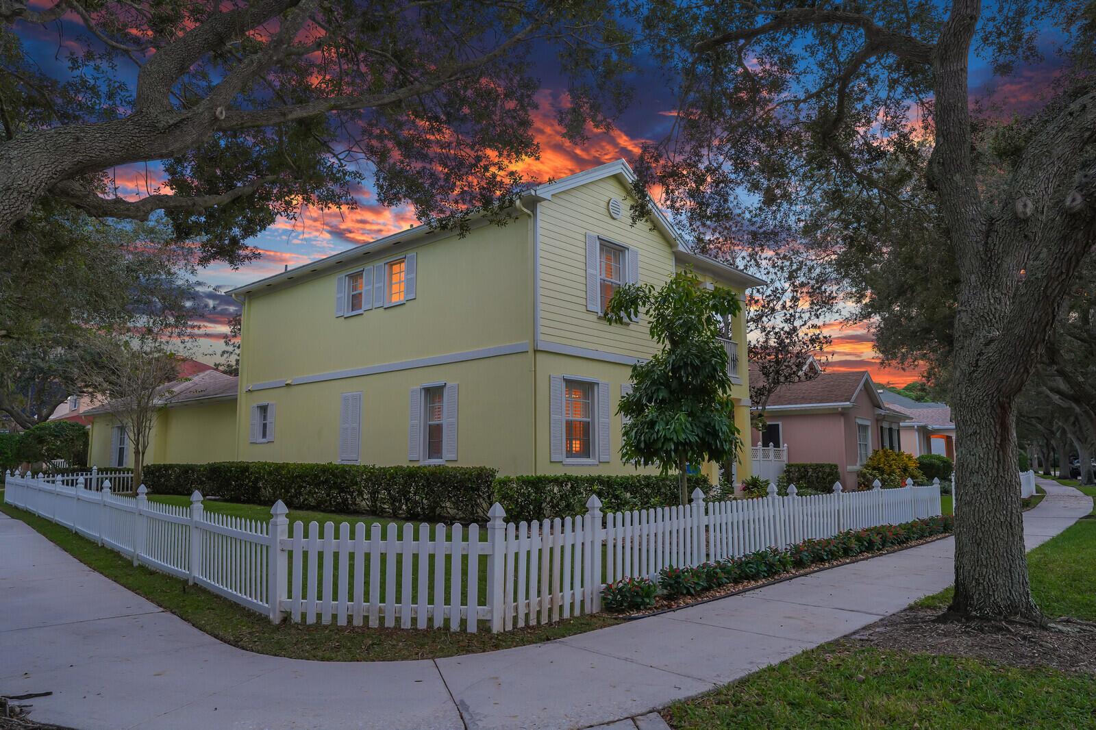 CAMBRIDGE AT ABACOA - Residential