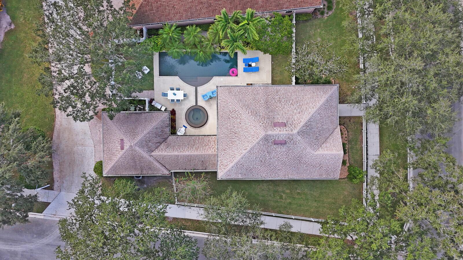 CAMBRIDGE AT ABACOA - Residential