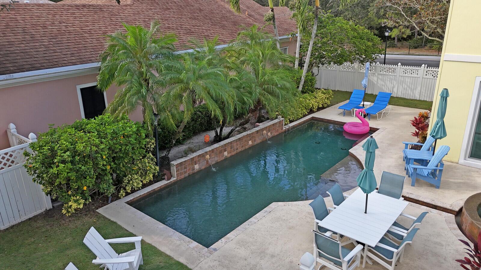 CAMBRIDGE AT ABACOA - Residential