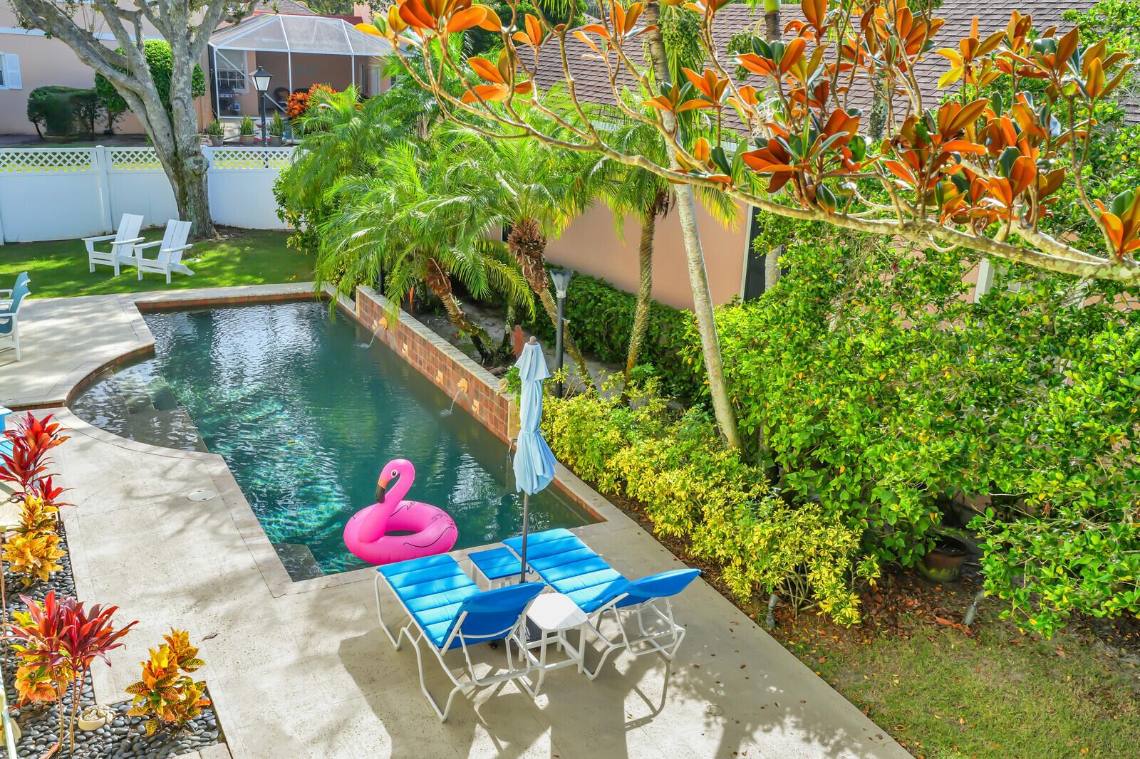 CAMBRIDGE AT ABACOA - Residential