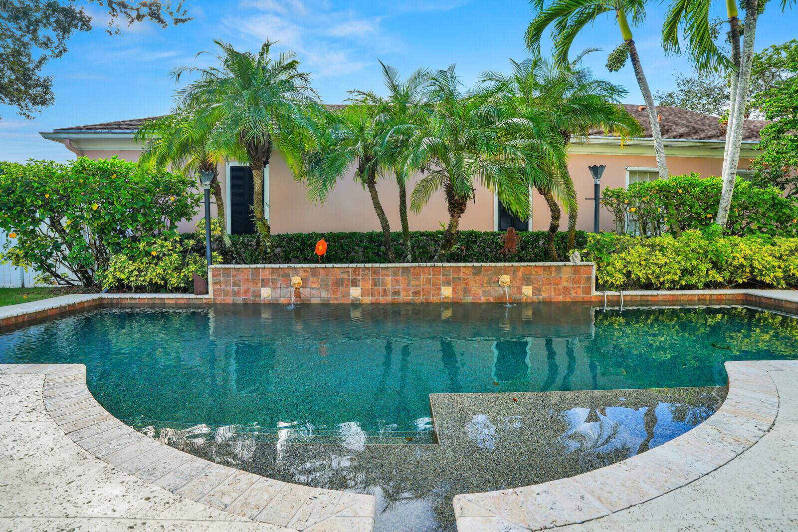 CAMBRIDGE AT ABACOA - Residential