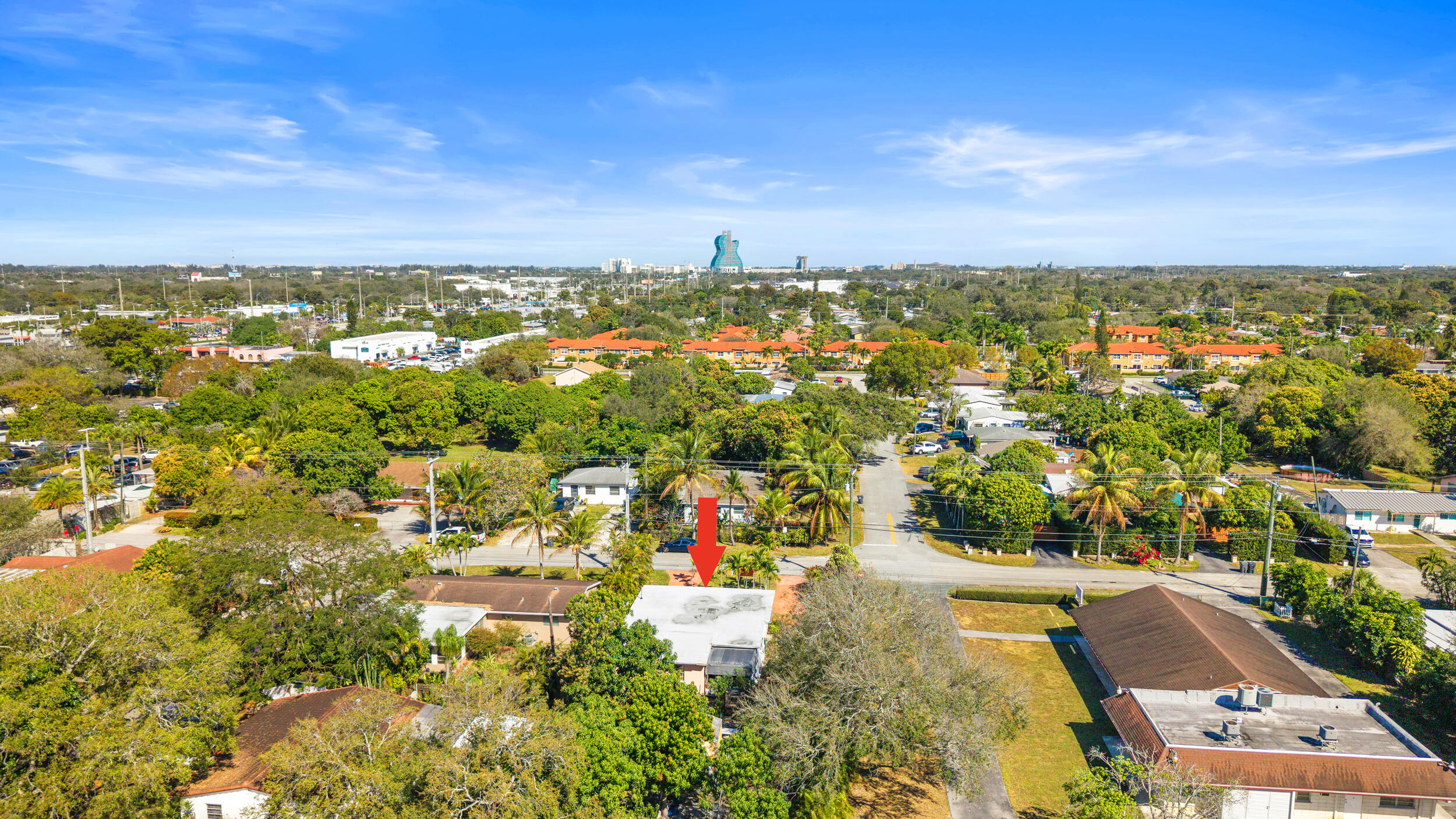 HOLLYWOOD ACRES - Residential