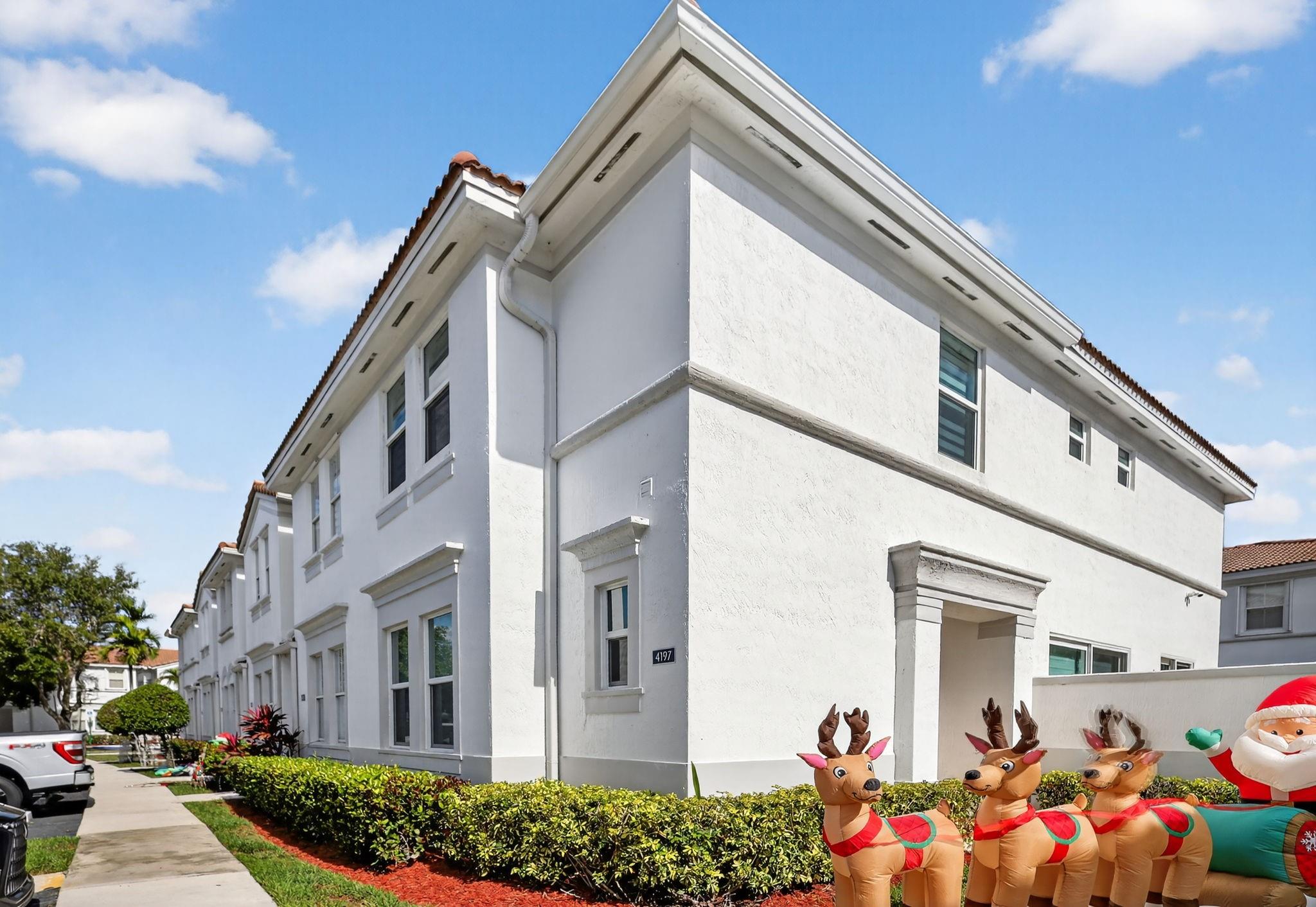 Villas at Nautica - Residential