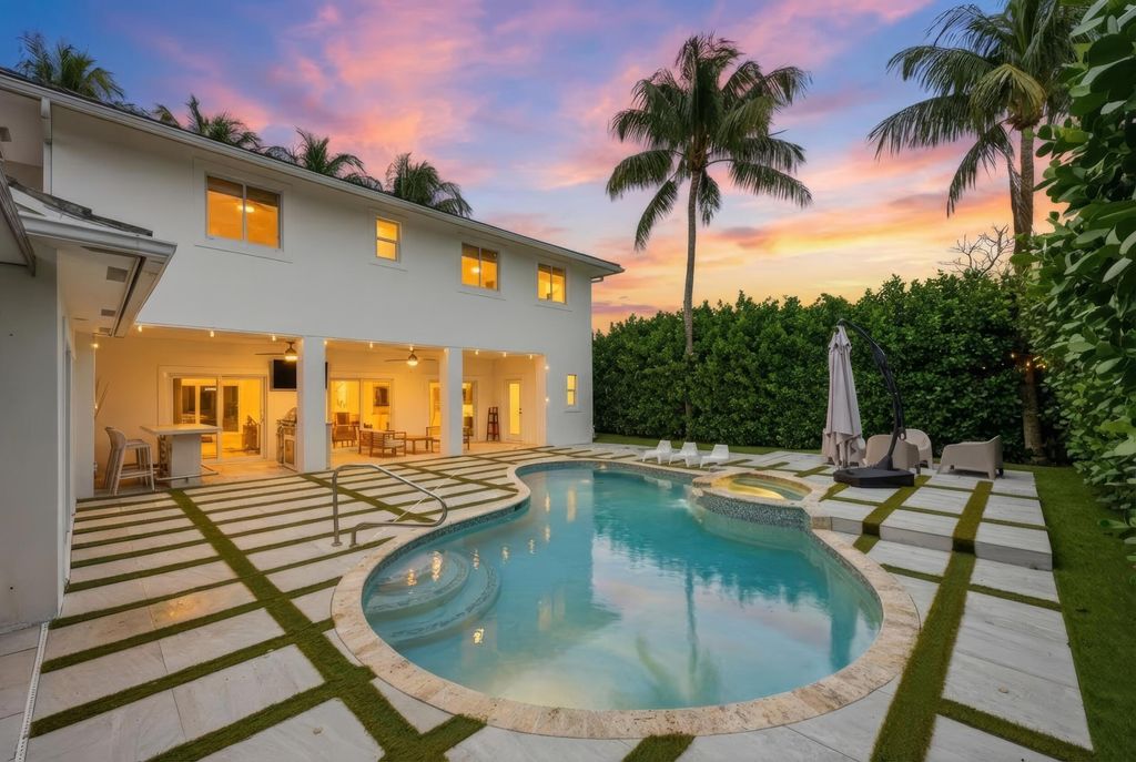 Photo of 1044 NW 6th Drive, Boca Raton, FL 33486 (MLS # R11159529)