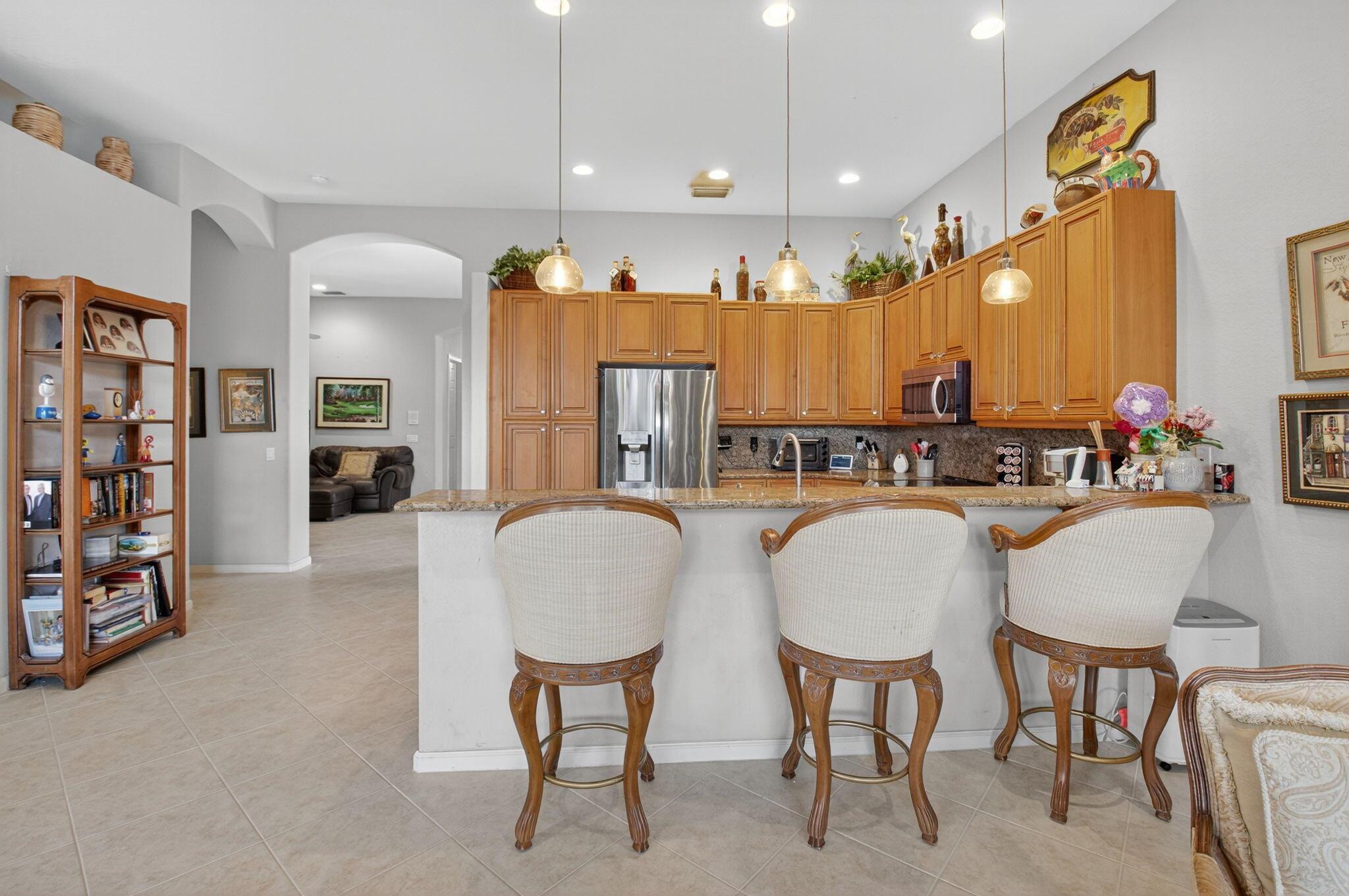 VALENCIA FALLS - Residential