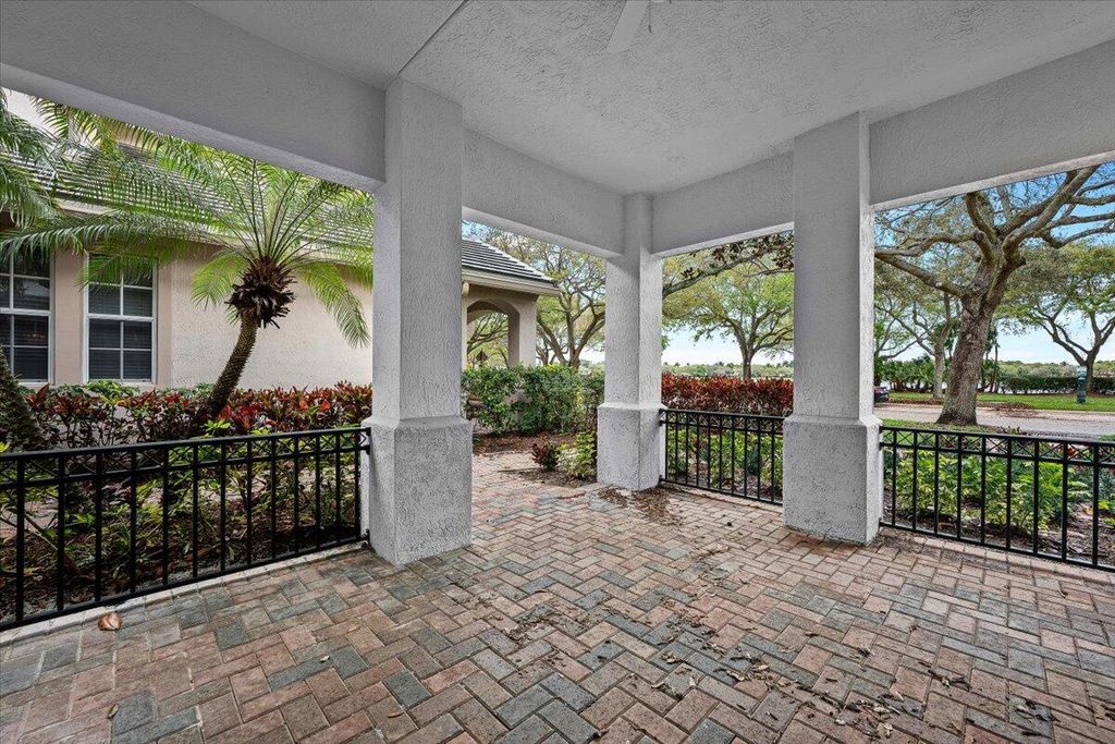 Photo of 170 Evergrene Parkway, Palm Beach Gardens, FL 33410 (MLS # B26002599)