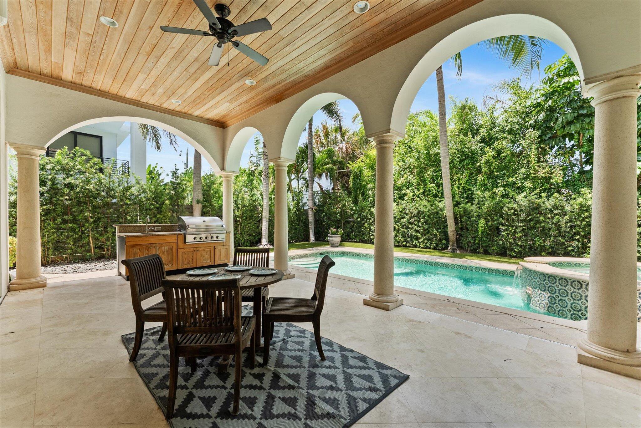 BOCA VILLAS - Residential