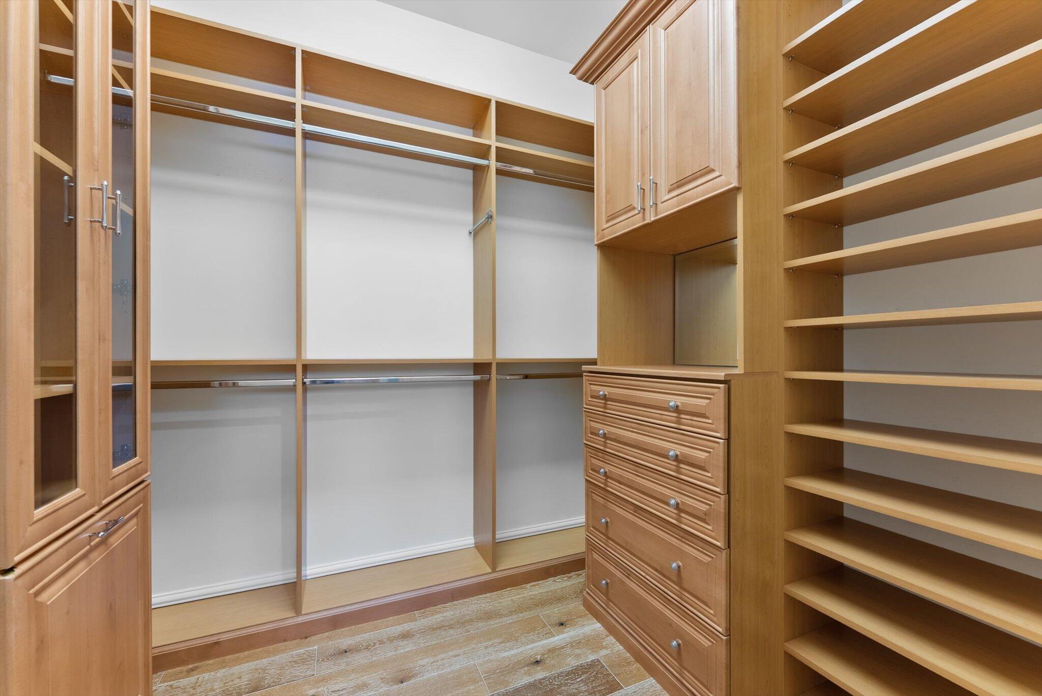 BOCA VILLAS - Residential