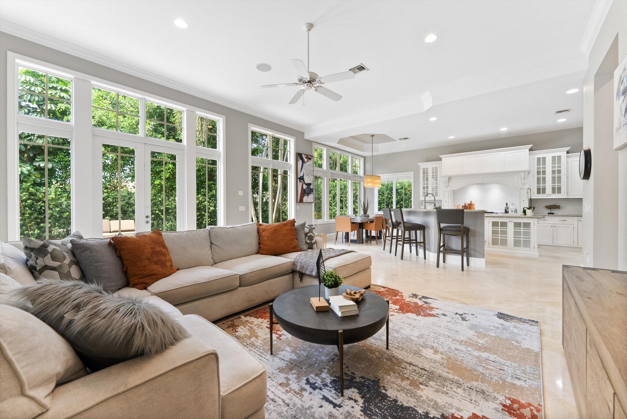 BOCA VILLAS - Residential