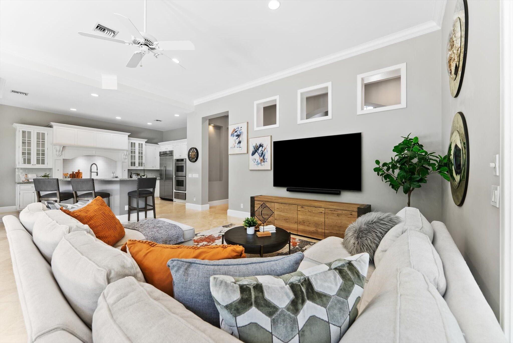 BOCA VILLAS - Residential