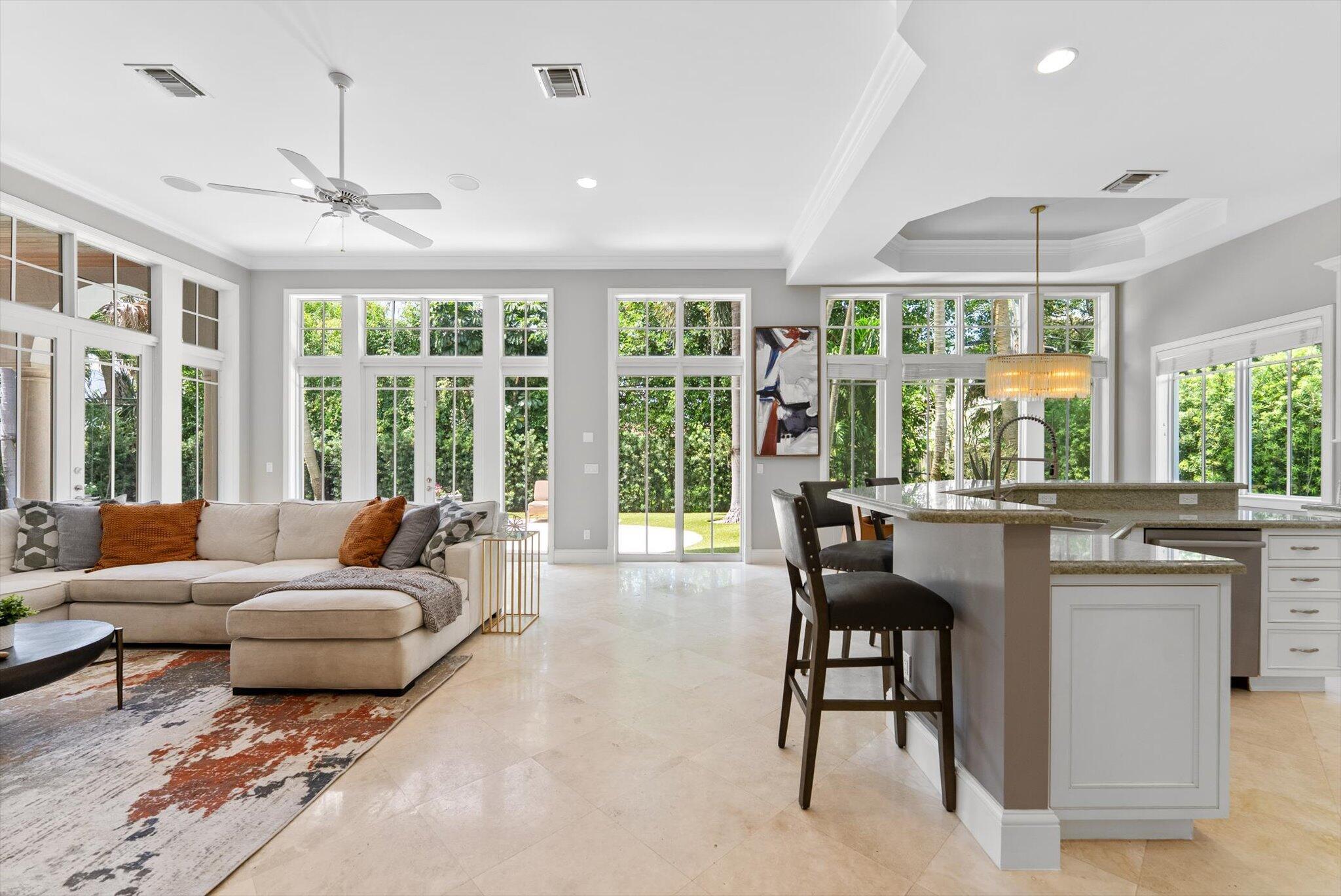 BOCA VILLAS - Residential