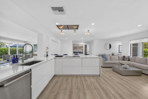 Tiny photo for 2917 NE 35th Court, Lighthouse Point, FL 33064 (MLS # B26046241)