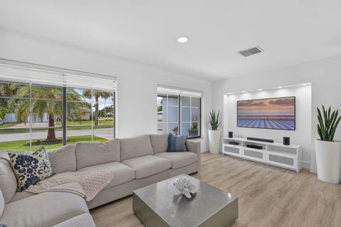 Tiny photo for 2917 NE 35th Court, Lighthouse Point, FL 33064 (MLS # B26046241)