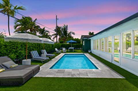 Tiny photo for 2917 NE 35th Court, Lighthouse Point, FL 33064 (MLS # B26046241)