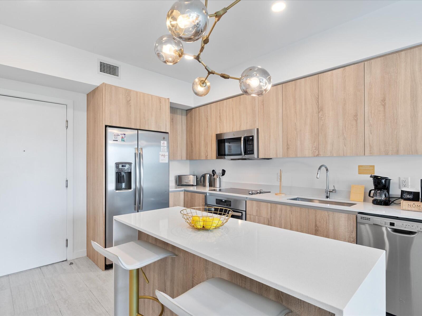 3900 Biscayne Boulevard S-304