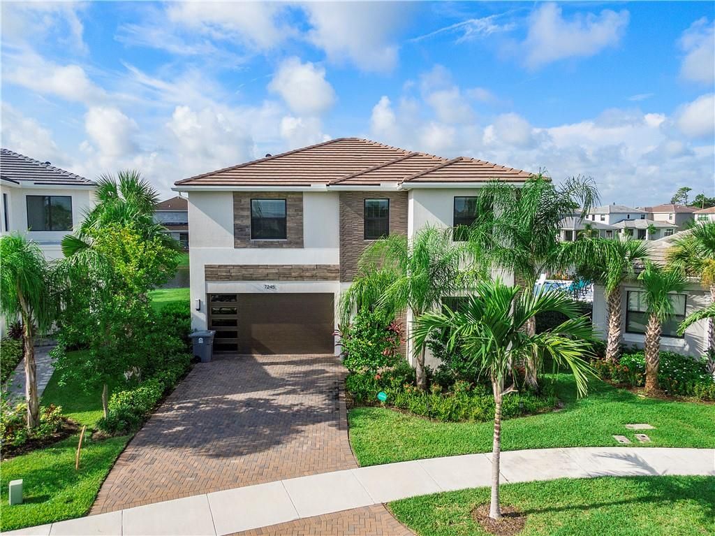 Photo of 7245 Montereal Path, Lake Worth Beach, FL 33463 (MLS # F10299557)